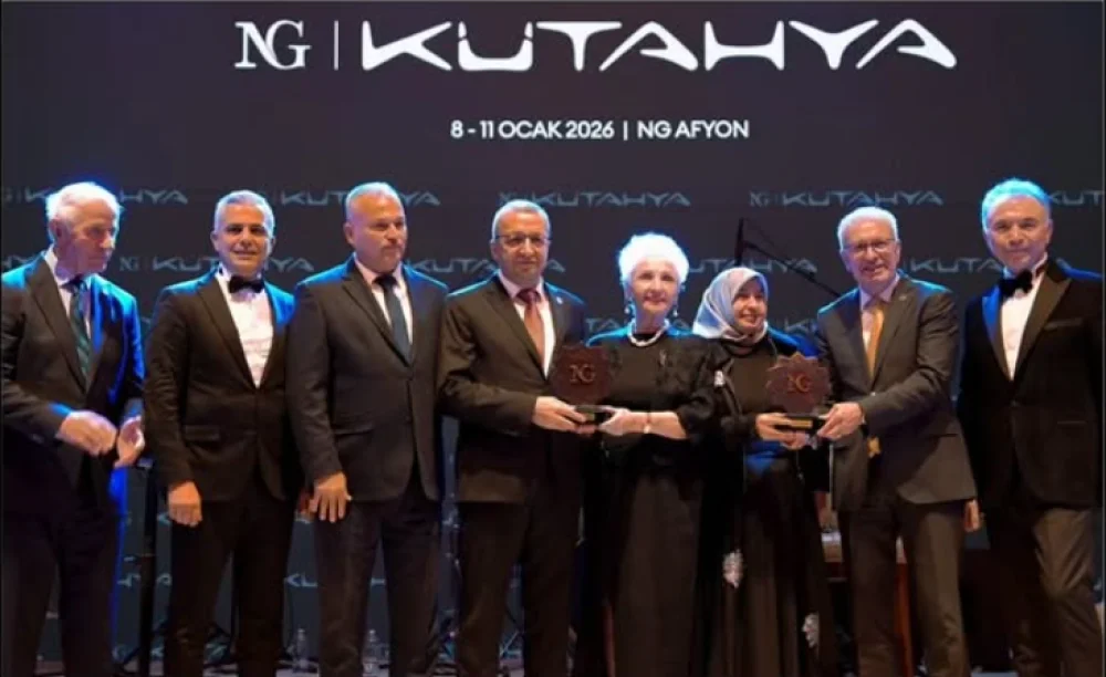 2025 Türkiye Ciro ikincisi Beyaz33 inşaat